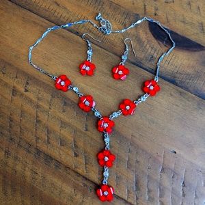 Flower necklace & earrings